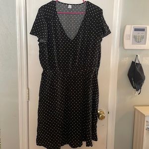Old Navy black and white polka dot dress!